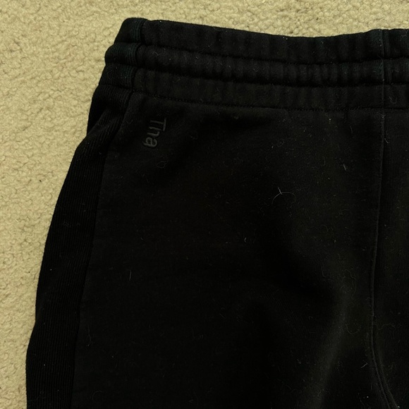 Aritzia Cozy fleece black sweatshorts. size xs. - Picture 5 of 5